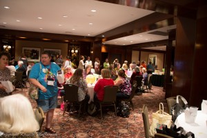 Good crowd at the TKGA Yarn Tasting Party