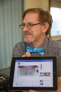 2015-107IMG_8083IMG_8083Dumas Bay Center, groups, knit, knit trip, knitting, Men's Fall Knitting Retreat, MFKR 2015, Seattle, yarn3648 x 5472Kenneth McCamish